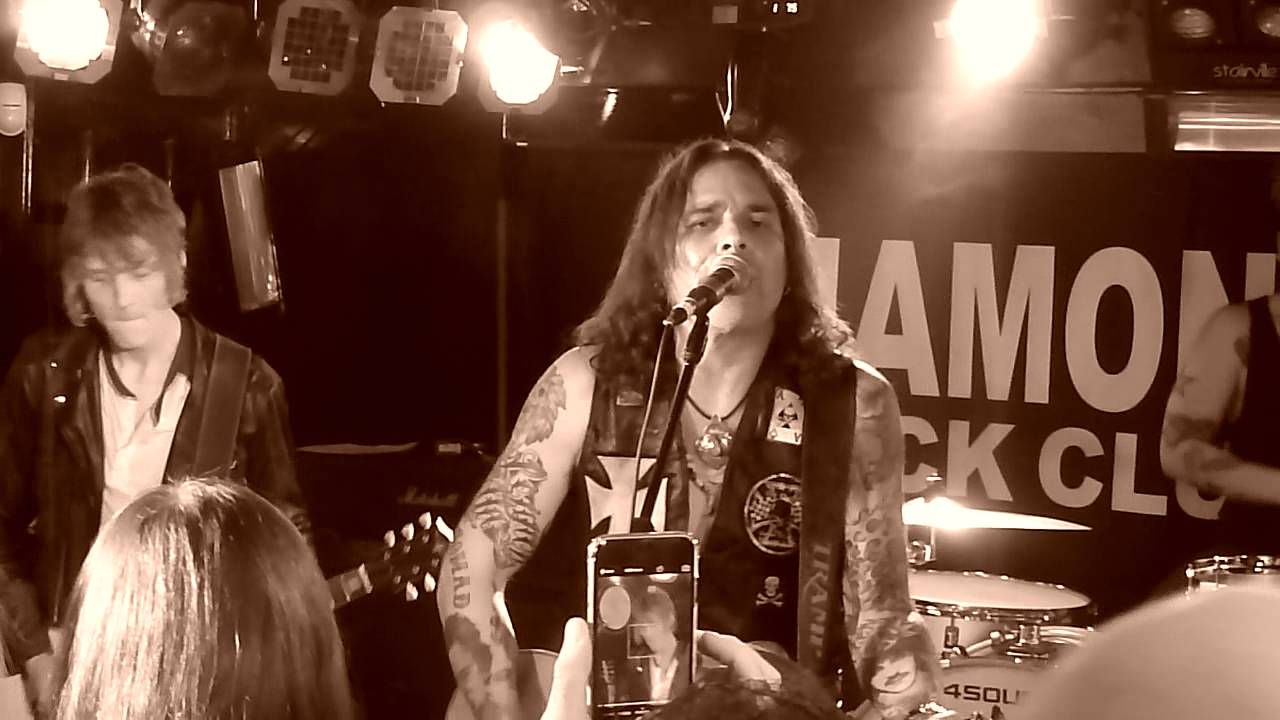 MIKE TRAMP - High Like A Mountain