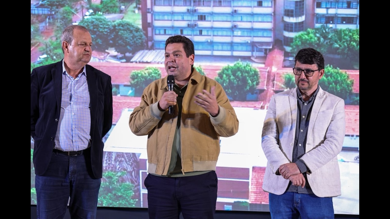 Gugu Bueno participa do lançamento do Paraná Faz Ciência na Unioeste, em Cascavel