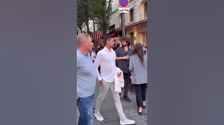 When Novak Djokovic comes to dine in the same restaurant as you, in Paris. (Roland Garros 2023)