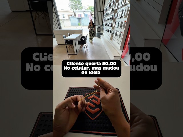 Cliente queria desistir do aparelho Samsung M35 pois o mesmo não funcionava com telas similares