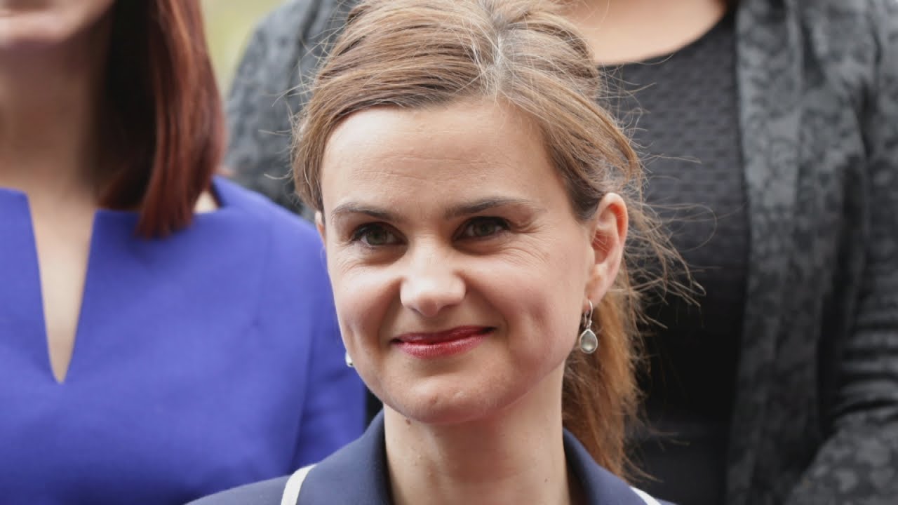 Leaders pay tribute to murdered MP Jo Cox