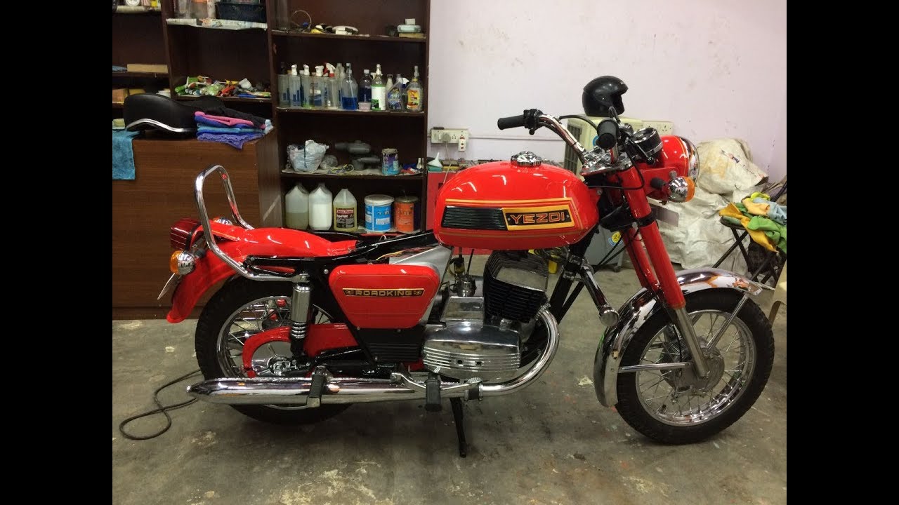 Yezdi Jawa Motorcycle Painting In Bangalore Factory Custom