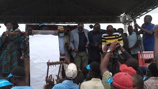 DR MUKHISA KITUYI FUNCTION AT BAKOLO MANG'ARA PERFORMING LIVE(1)