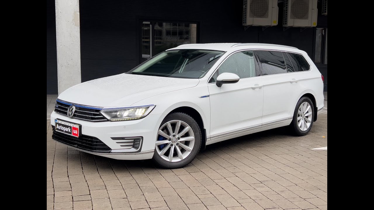АВТОПАРК Volkswagen Passat B8 2016 року (код товару 42689)