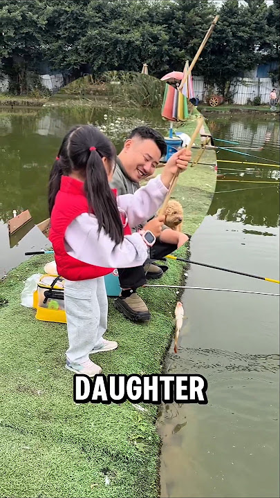 Little Girl Becomes the Fishing Pro in Seconds 🎣 #shortsfeed