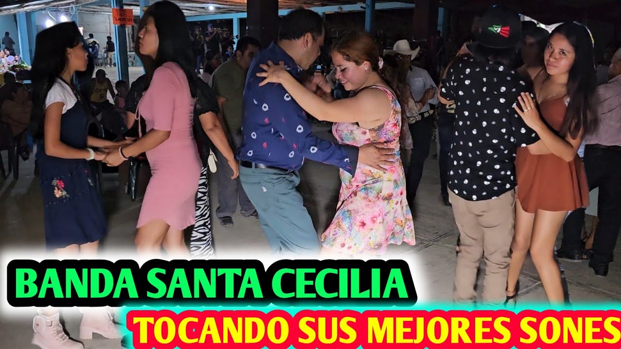 DESDE OXELOCO BANDA DE VIENTO SANTA CECILIA TOCANDO SUS MEJORES SONES