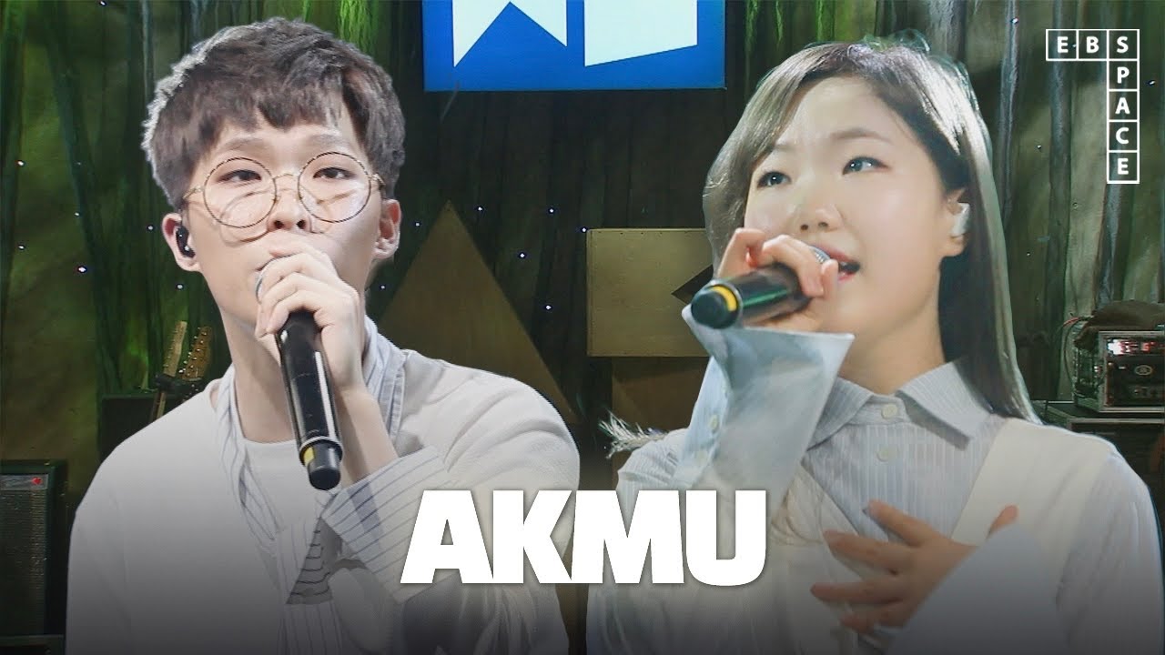 AKMU(악뮤) - 인공잔디 | SPACE LIVE