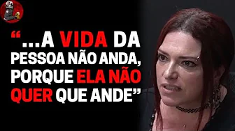 imagem do vídeo "TUDO VIRA UM PROBLEMA" com Selena Fortuna e Paula Prado | Planeta Podcast (Sobrenatural)