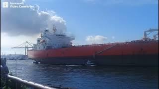 原油輪(石油) 其納9號 BUNGA KELANA 9 (中油小港煉油廠專用碼頭105號→S2出港) 船籍馬來西亞MYS 港代理:正鴻船務