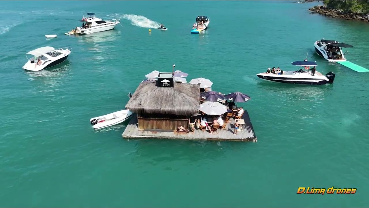 Linda praia em São Sebastião #litoralNorte #litoral #drone #djibrasil #music #dji #litoralrs 