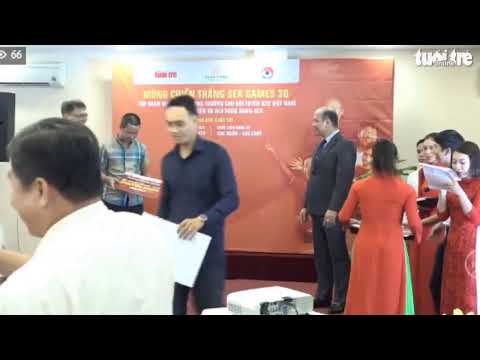 Trực tiếp: HLV Park Hang Seo trao giải thưởng cho người hâm mộ bóng đá