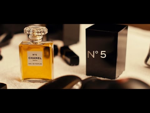 Gisele Bündchen for Chanel N°5 Ad Campaign 2014