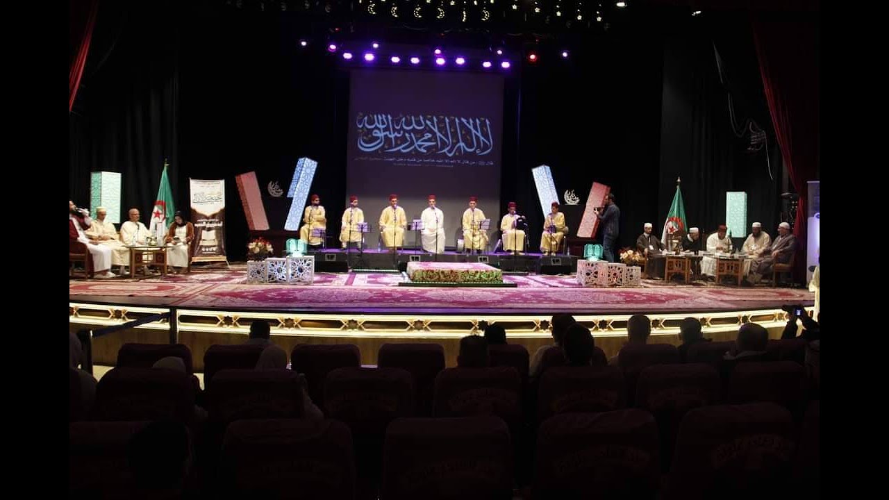 سهرة لشباب الكوثر تلمسان في حفل زفاف بحي بلونتار وهران