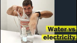⚡ Deionized water vs Electricity ⚡220V in water