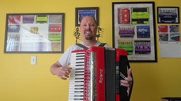 Roland FR8X, pre-owned, $4,500 including FREE SHIPPING! (Carnegie Accordion Co. - Pittsburgh, PA)