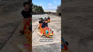 This guy is riding a Nemo train😱🤣