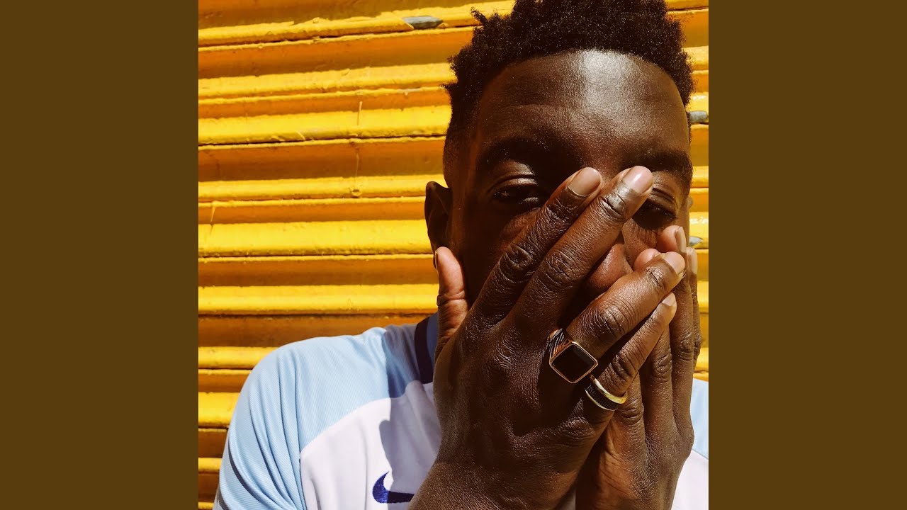 Guarda Rockets su YouTube Guarda Rockets su YouTube