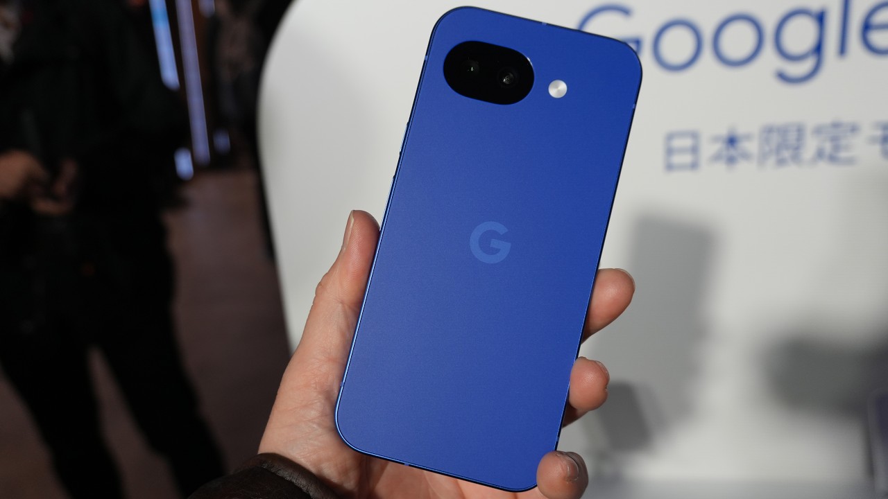 Google Pixel 10 青 The Google Pixel 10a Japan-exclusive model, Isai Blue, is also