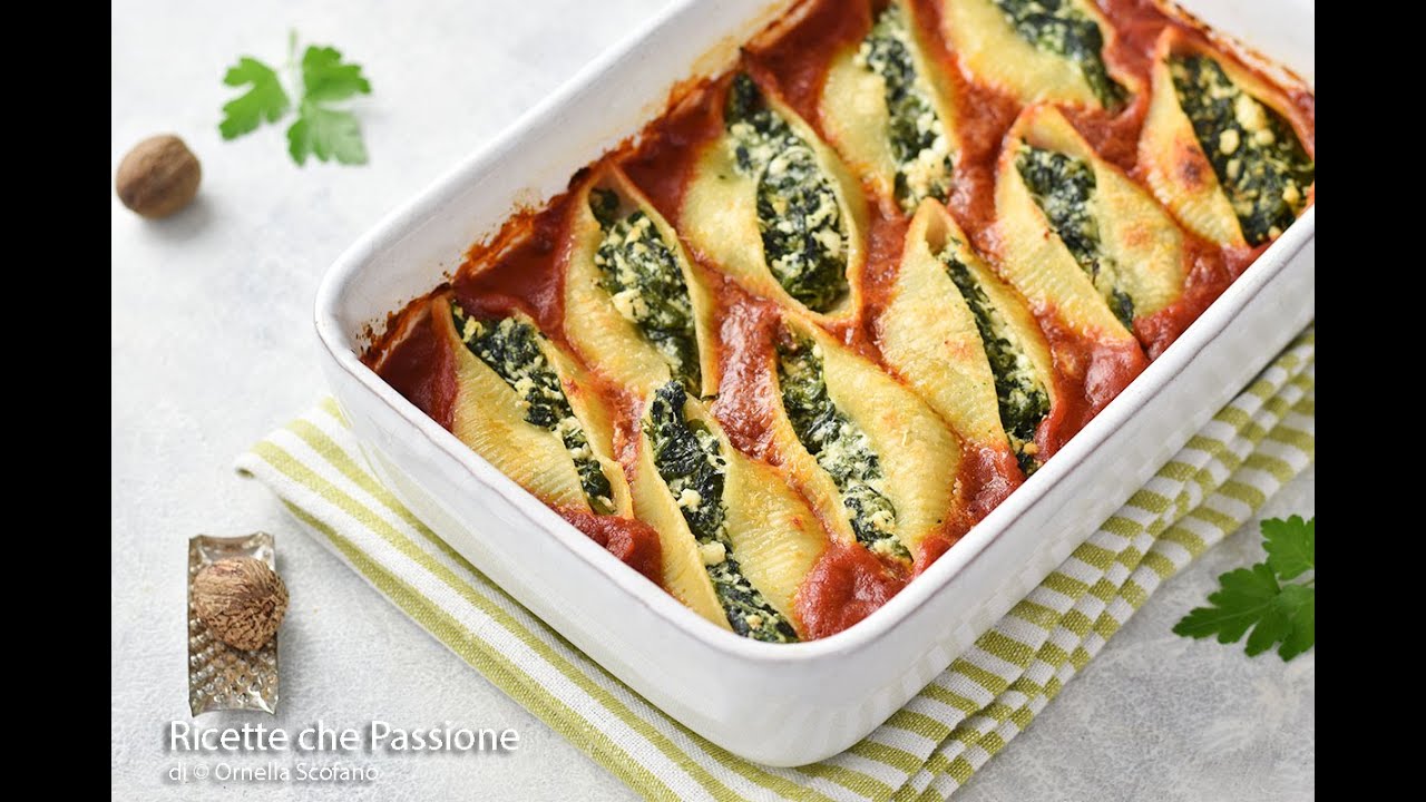 Conchiglioni ricotta e spianci - Primo scenografico di pasta ripiena al forno - Ricette che Passione