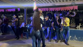 Marcos Anderson O Guardião Do Forró 🎹🎙️💃🕺#aovivo no Alto Do Riacho Comprido Cordisburgo #mg