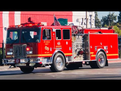 LACoFD Engine 41 Responding