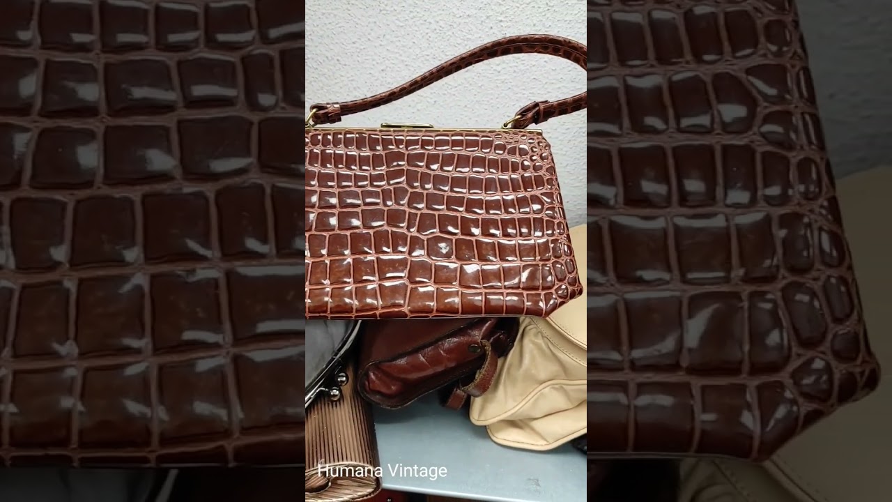¿Tienes bolsos vintage?Humana Vintage junto a mi canción favorita de niña 🕺