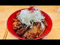 米より肉の方が多いトロトロ牛すじ丼