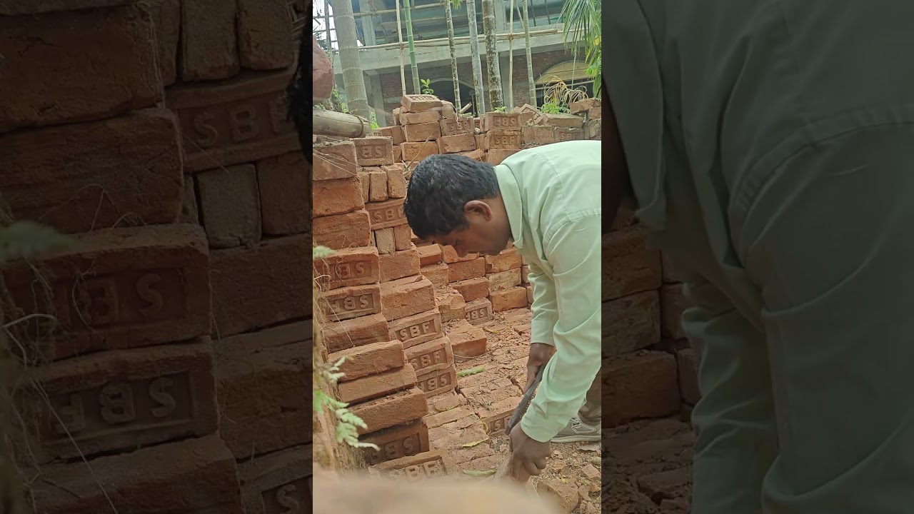 ঈশ্বৰৰ কৃপাত আমি কাম কৰি হে খাও 