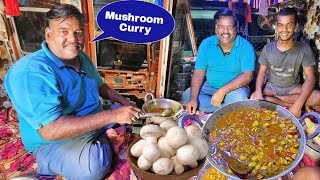 Aaj Banega Mushroom curry First Time 😋 || Cooking With Indian Truck Driver || #vlog