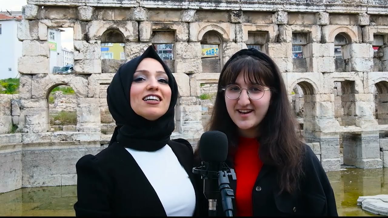 Yozgat Sürmelisi ve Ekin Ektim Çöllere türküleri ile bardak dansı 