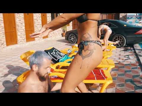 რაც ჩვენთან ხდება ჩვენთანვე  რჩება