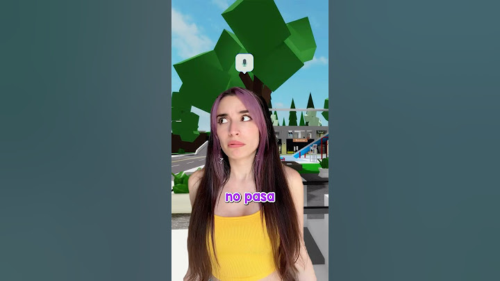JUGANDO CON CHAT DE VOZ EN ROBLOX