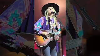 Lainey Wilson - Save Me