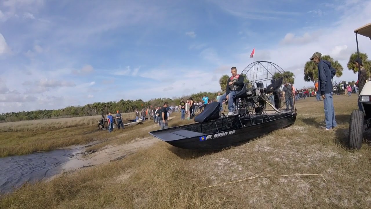 Loughman Lodge Airboat Races 1/27/18 - YouTube