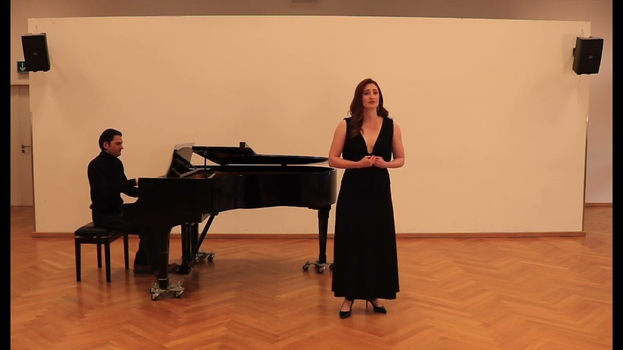 Maia Andrews, Donde lieta uscì, La bohème, Puccini