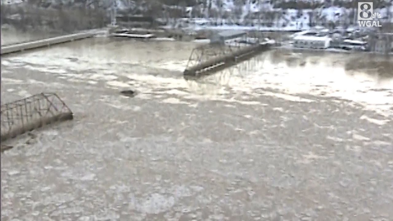 Walnut Street Bridge collapse
