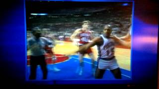 Charles Barkley vs Bill Laimbeer