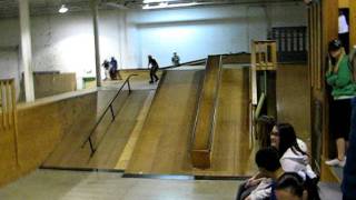 Landslide Skate Park  Kyle 1st Skate Comp. Round 1.AVI