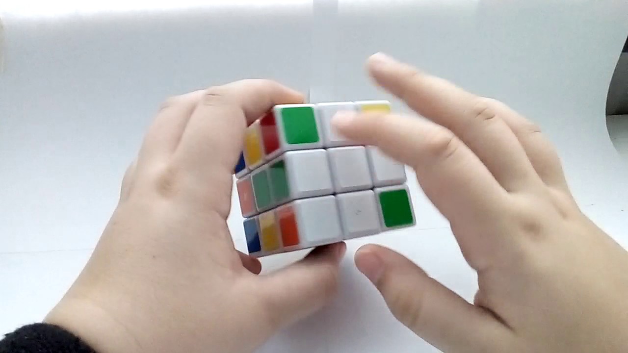 Приложение которое помогает собрать кубик рубик