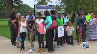 Parents protest possible closure of Detroit schools