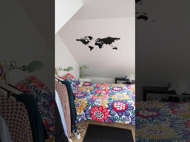 En-suite Double Bedroom in loft conversion  Main Photo