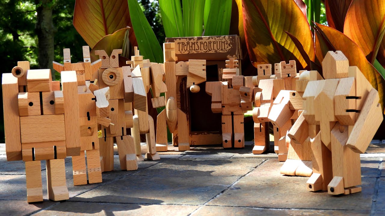 Woobots Wooden Transforming Robots (Stealth,Beetle,Truck,Bus,Carrier)