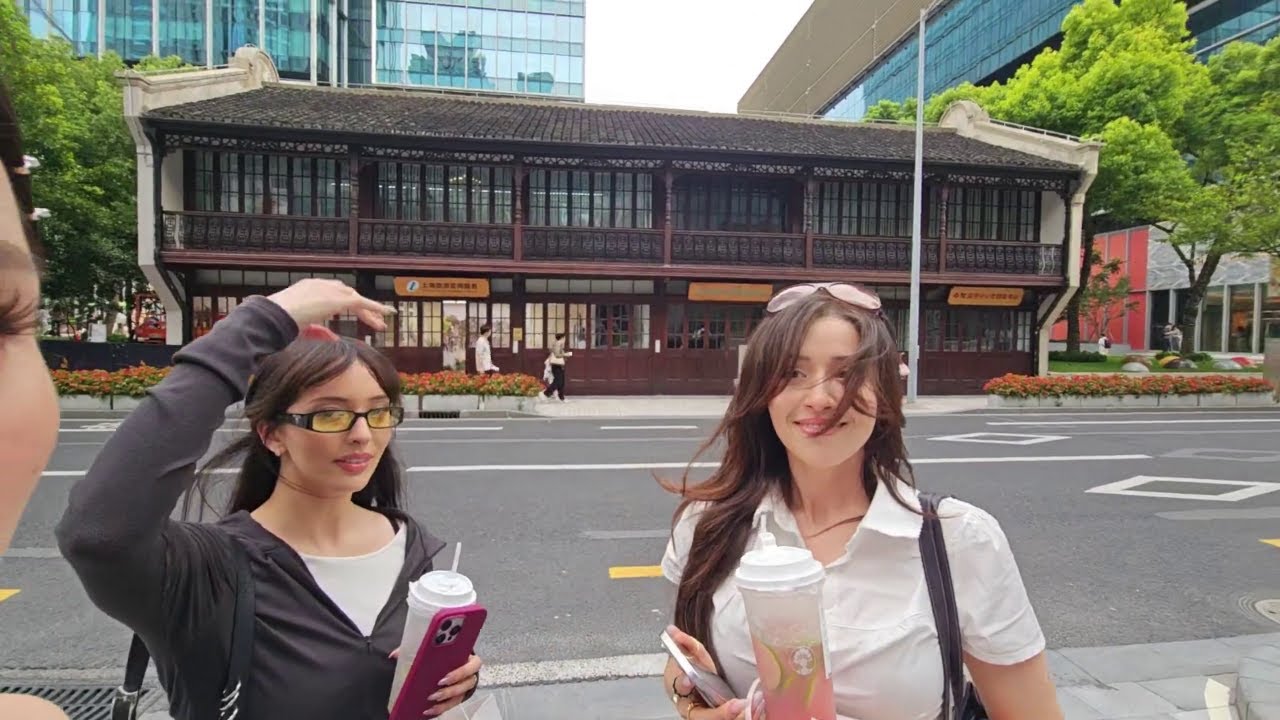 [7-6-25] pokimane - SHANGHAI STREAM 🇨🇳 FT. @jakenbakelive @waterlynn & FAOUZIA :)