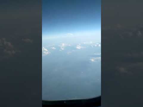 video aesthetic di pesawat ( story IG )