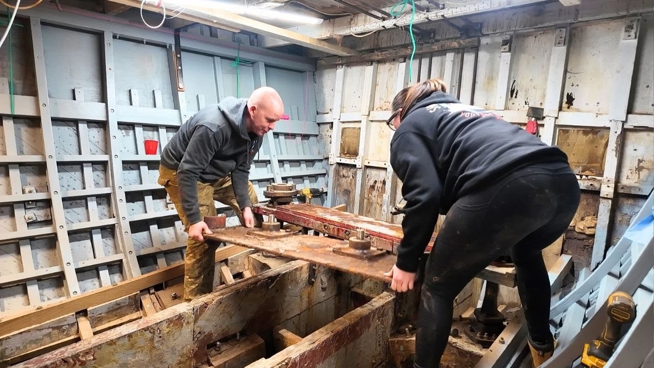 Ep 262 - Now We Are Stuck Here! Removing Our Boats Steering System!