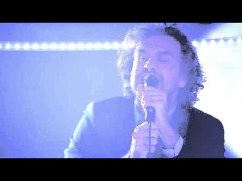 Reverend and The Makers - Heavyweight Champion Of The World (LIVE)