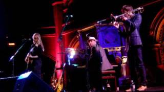 8. tina dico & friends live at union chapel on 10th december 2008