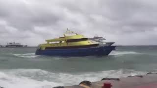 Cozumel ferry battles strong waves