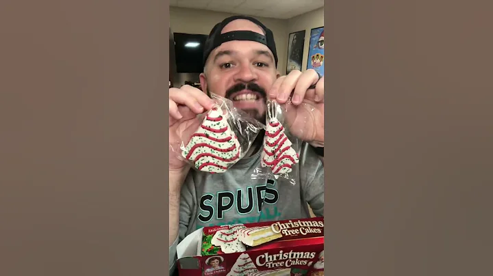 GIANT Little Debbie Christmas Tree Cakes exist!