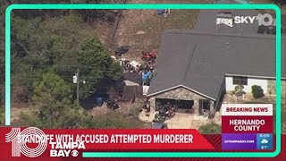 Person suspected of murder barricaded inside home in Weeki Wachee, deputies say